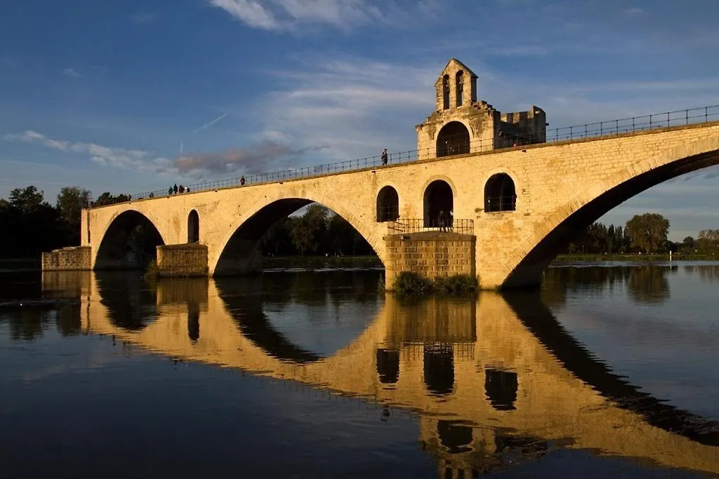 דירות 3 Cles Avignon Centre